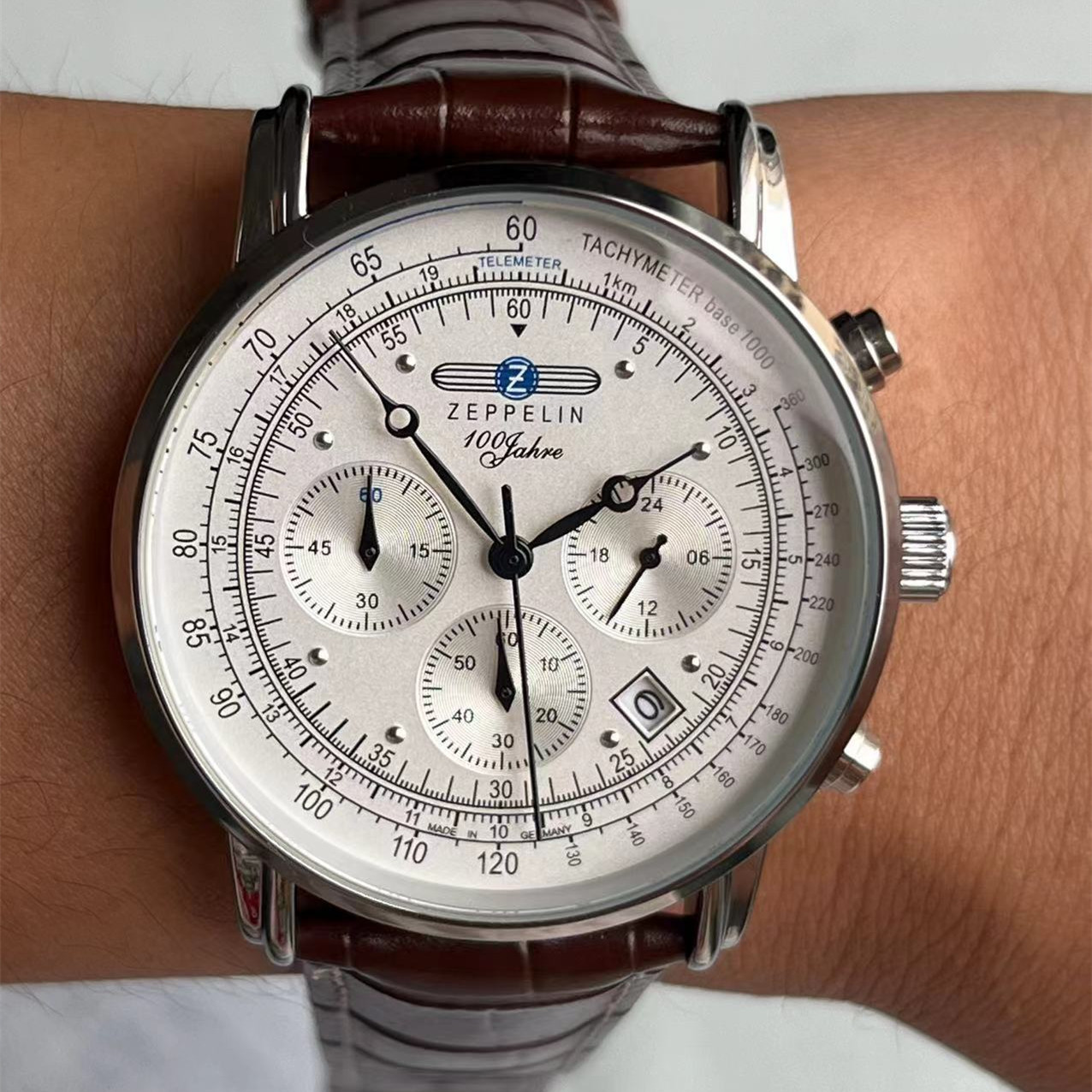 Smartwatch Touch - Neue Zeppelin-Serie Automatische Datumsanzeige Leder Herren